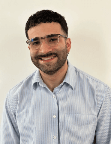  Eduardo Ramirez